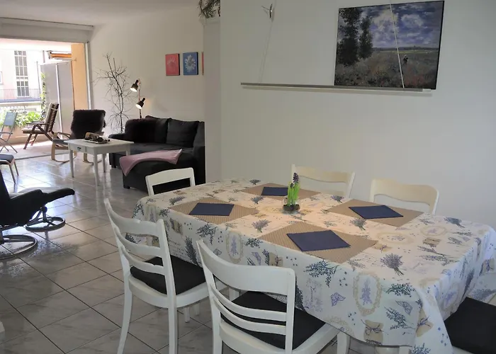 Golfo D'oro By Fewotessin Ασκόνα